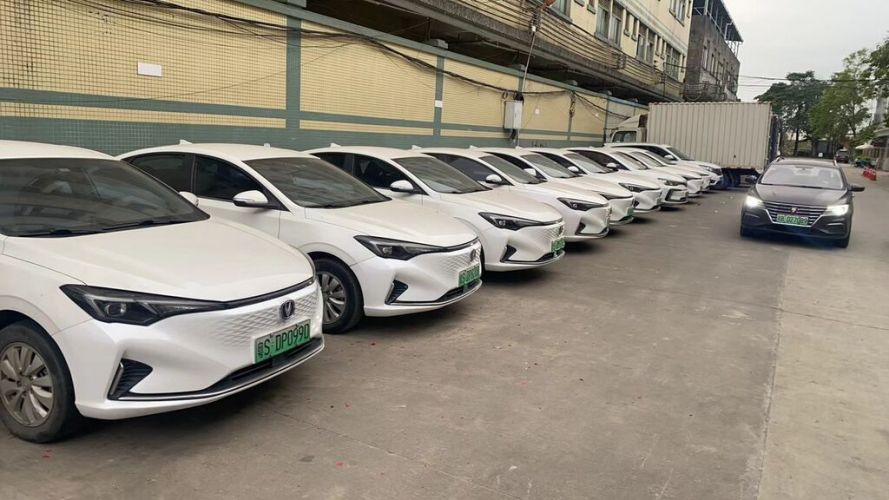Kyrgyzstan nearly exhausts 2026 quota for electric vehicle imports