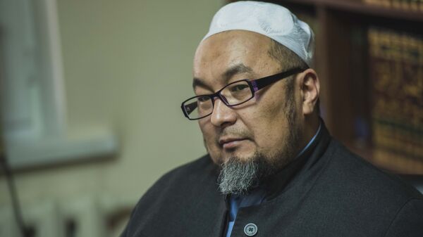 Чубаку ажы Жалилову присвоили звание Героя Кыргызстана