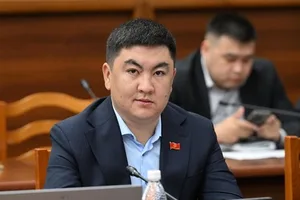 Депутат предлагает запретить продажу алкоголя на АЗС
