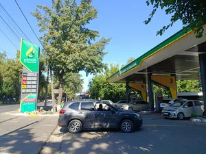 Сколько стоят бензин и дизтопливо на АЗС 10 июля?