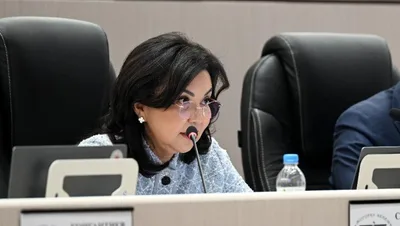 Депутат не удовлетворена работой СПИД-центра