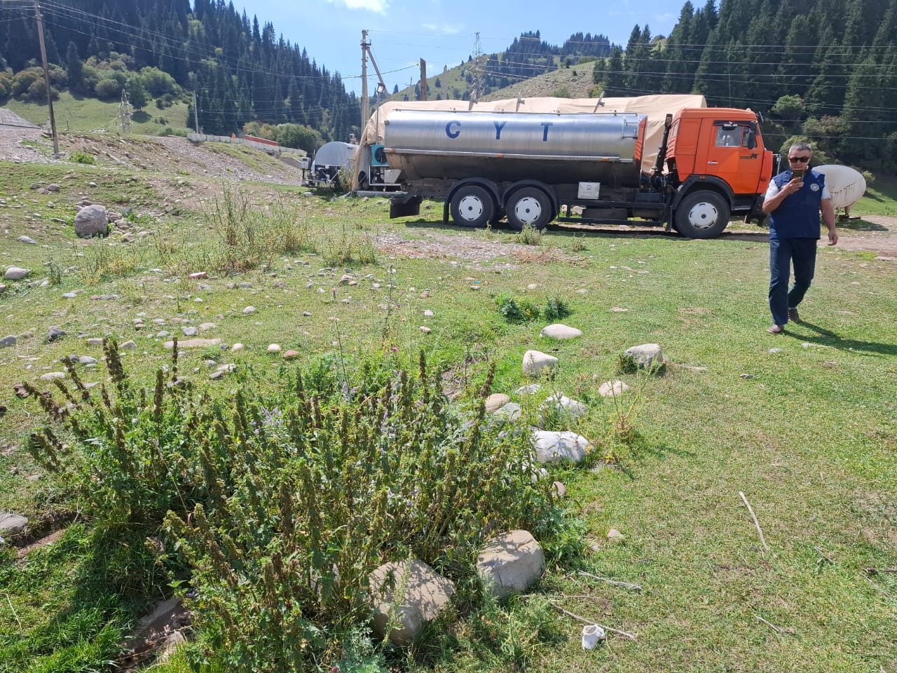 В Ак-Суйском районе сбрасывали сточные воды в окружающую среду