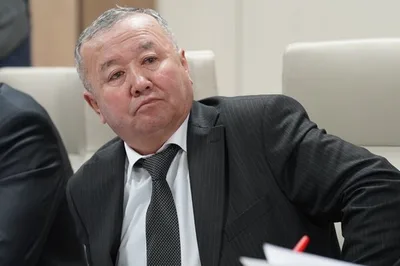 Экс-мэр города Манас Абдупата Маткаликов одобрен на должность члена совета директоров Госбанка развития