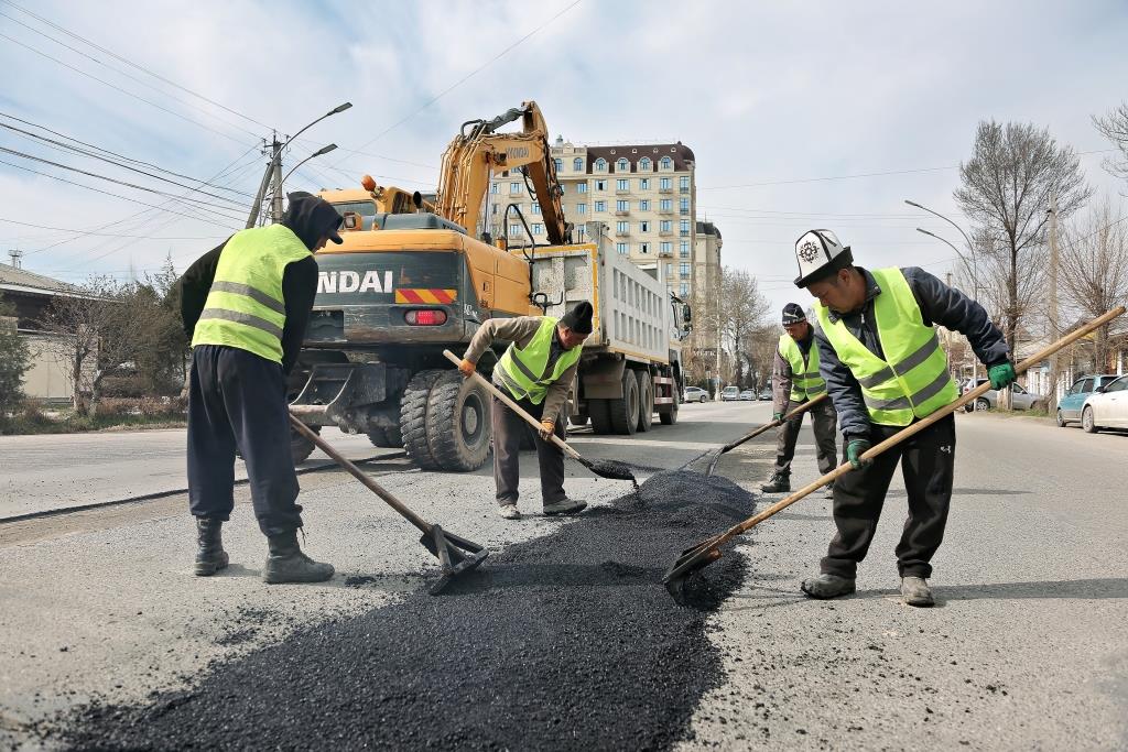 В Оше на месяц перекроют участок улицы Курманжан Датки