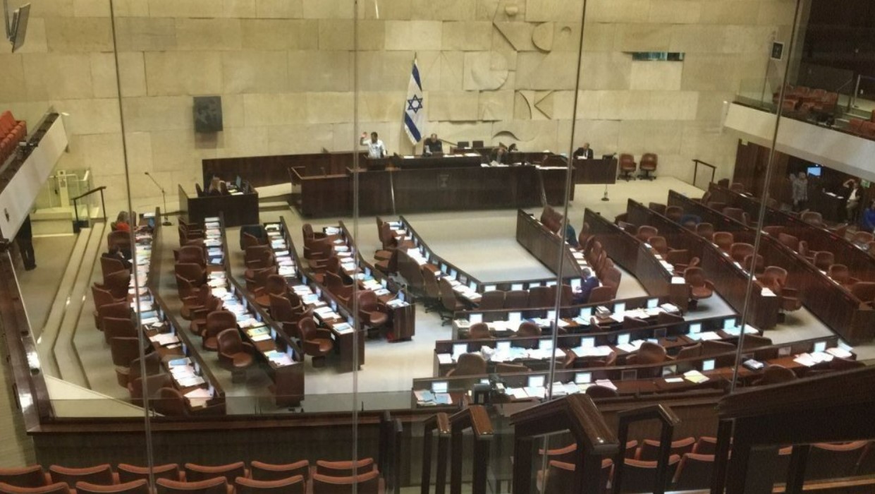 Haaretz: Израиль отложил голосование о признании «геноцида армян» после контактов с Баку