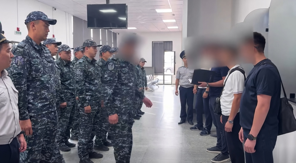 Сотрудника таможни заключили под стражу по делу об ущербе на 5,7 млн сомов