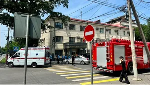 В Бишкеке эвакуировали людей из зданий нескольких ведомств (фото)
