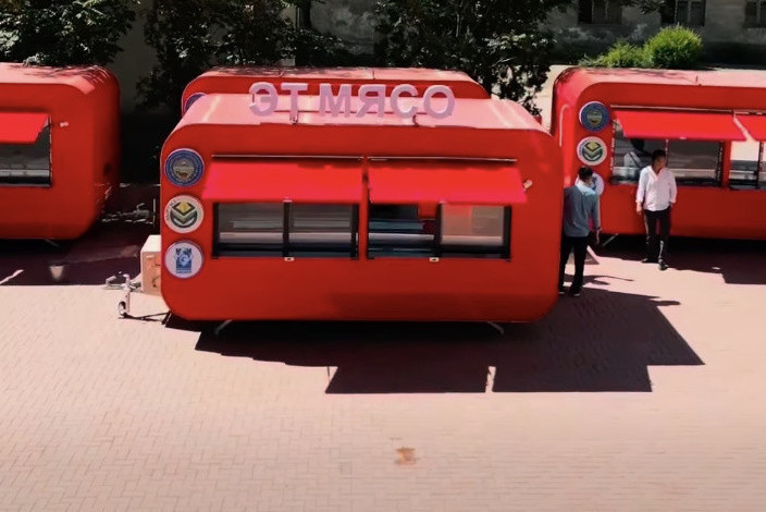 Agriculture Ministry launches pilot meat sales project using food trucks in Bishkek