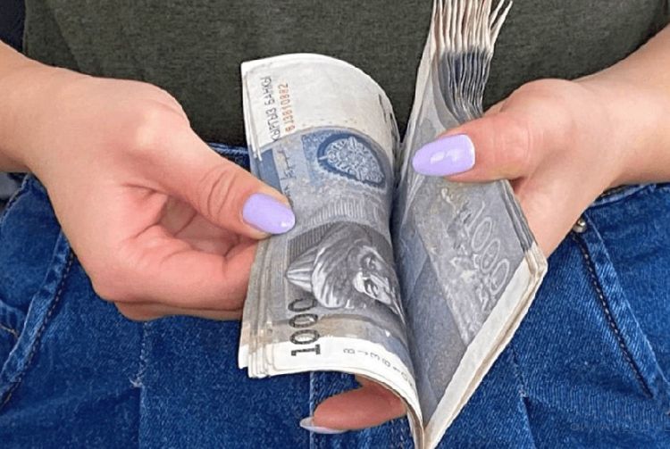 Average salary in Kyrgyzstan reaches 53,759 soms