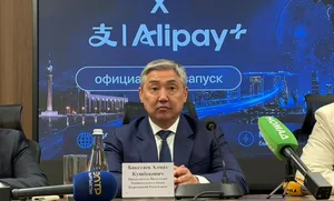 Кыргызстанцы смогут оплачивать покупки по QR-коду в 62 странах мира