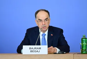 Президент Албании поздравил Президента Ильхама Алиева