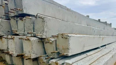 Прогнившие столбы и провода на земле: в селе Боз-Караган установят 100 опор