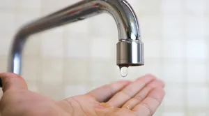 В части Маевки на день прекратят подачу питьевой воды