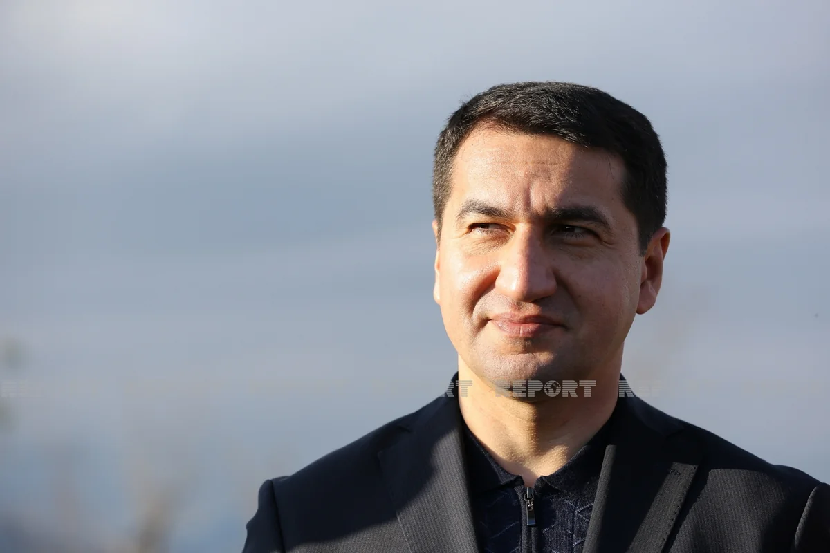 Гаджиев поделился фильмом об испанских летчиках, защищавших небо Азербайджана