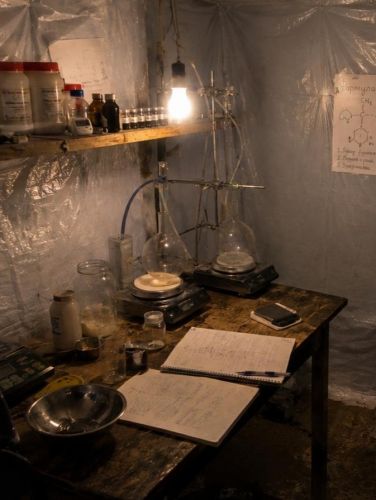 SCNS shut down illegal “spice” and “salt” drug lab