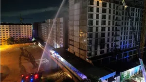 Депутат интересуется, сможет ли МЧС тушить пожары в 40-этажных домах