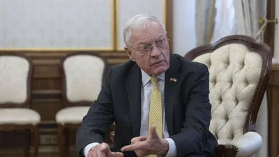 Келлог призвал мобилизовать женщин в ВСУ — что ответили в офисе Зеленского