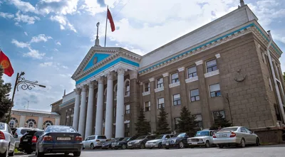 1 сентября объявлено выходным днем для государственных и муниципальных служащих Бишкека
