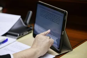 Дела с участием детей — под особый контроль. Сенат Узбекистана одобрил изменения в административный кодекс