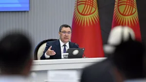 "Не ждите жалоб" — Жапаров потребовал от чиновников работать на опережение