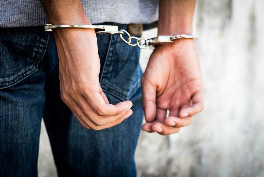 Развратные действия в отношении ребенка: в Бишкеке задержали подозреваемого