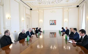 Ильхам Алиев принял делегацию во главе с председателем Собрания исламского совета Ирана