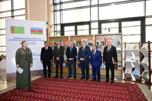 В Государственной библиотеке Туркменистана состоялось открытие "Уголка азербайджанской литературы"