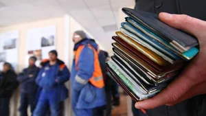 В МИД пояснили, почему иностранцам выгодно находиться в Кыргызстане легально