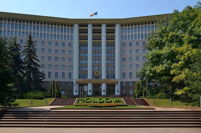Молдова официально объявила о выходе из СНГ. В Кремле отреагировали