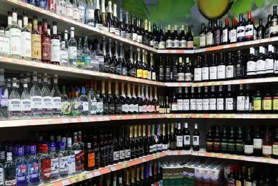 На закупки крепкого алкоголя и пива Кыргызстан потратил 19 миллионов долларов