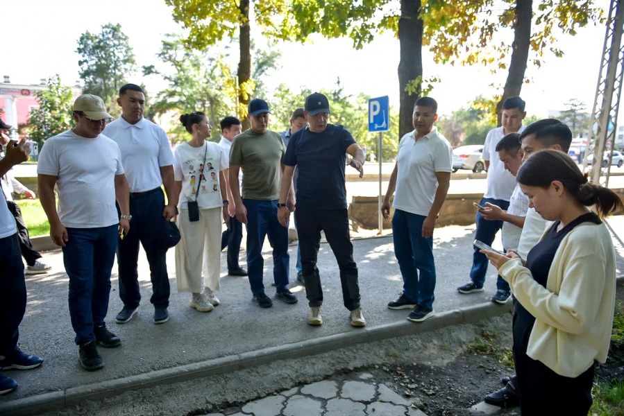В Бишкеке участок бывшего «Будда бара» благоустроят и озеленят