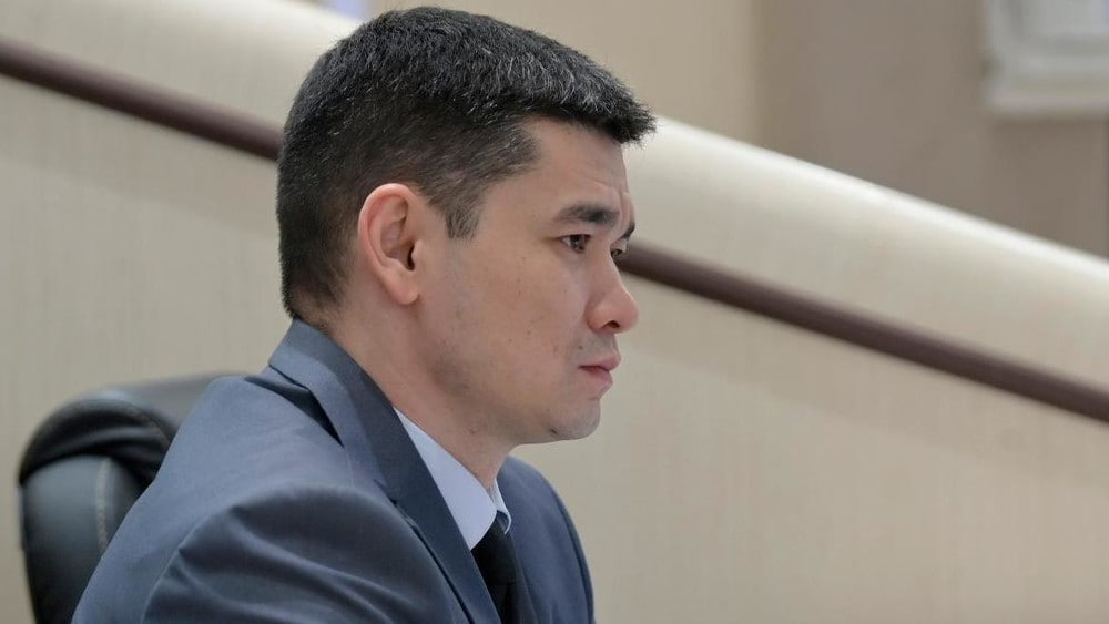 Депутата Жогорку Кенеша пытались развести мошенники: милиция начала проверку