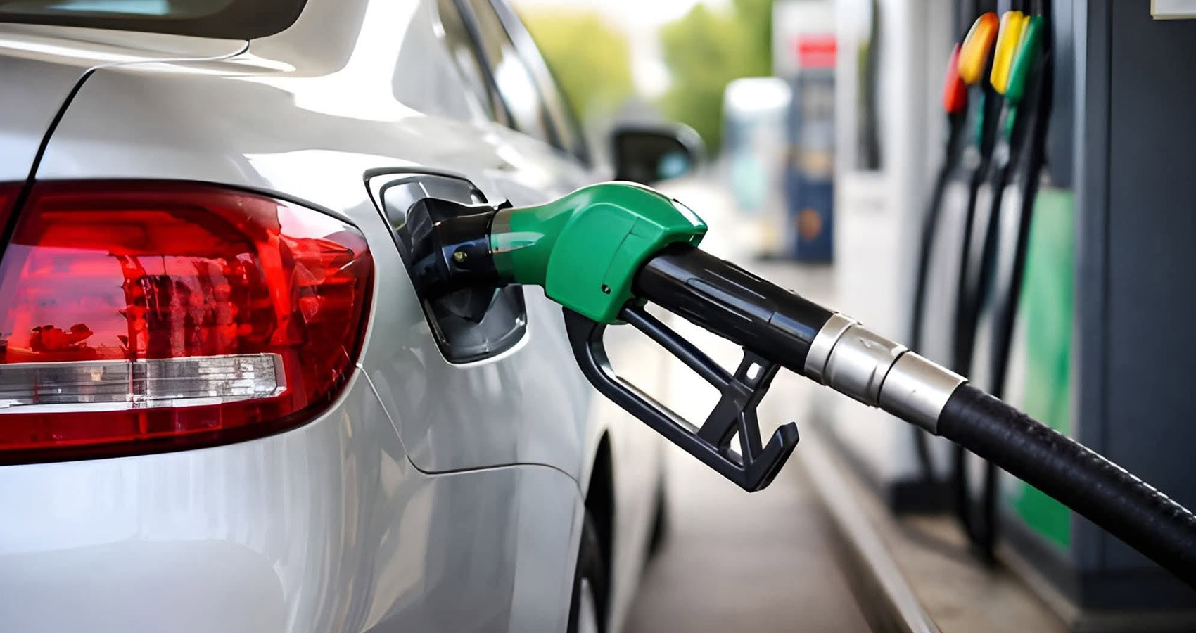 Бензин и дизель в Кыргызстане не подорожали: цены на 5 августа