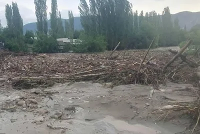 Более 300 домов пострадали от селей в Кыргызстане за три дня