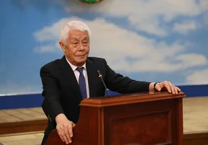 Шавкат Мирзиёев наградил экс-главу "Узбекистон хаво йуллари" Валерия Тяна