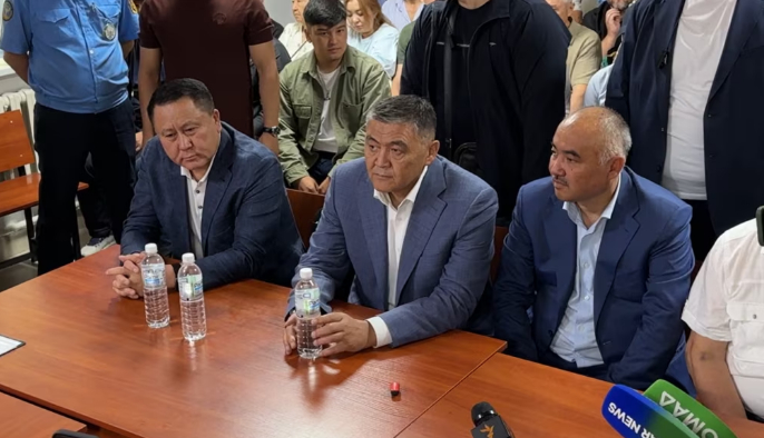 Ташиев, Зулушев и Тургунбек уулу получили четыре года тюрьмы с конфискацией имущества