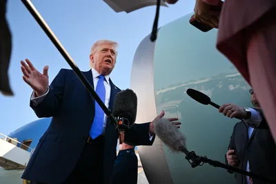 Трамп ввел пошлины до 100% на импорт дронов и их компонентов