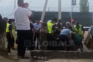 Сватьи устроили потасовку возле РОВД в селе Беловодском