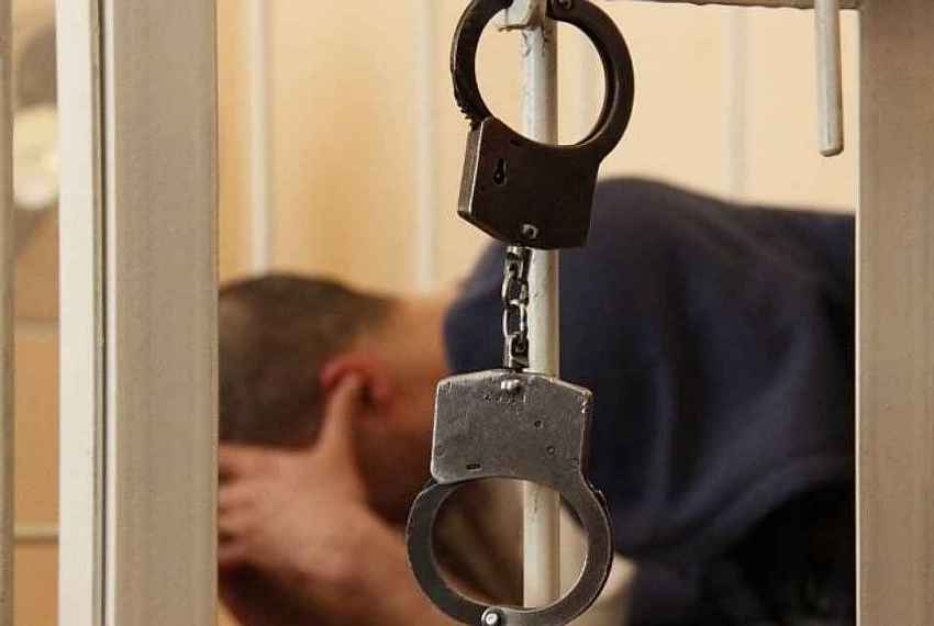 В Узгенском районе задержали обвиняемого, сбежавшего из здания суда
