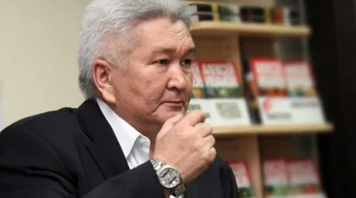 Кулов: Почему вопрос “обниматься или не обниматься” вдруг стал государственным и на нем заострил свое внимание президент Казахстана?
