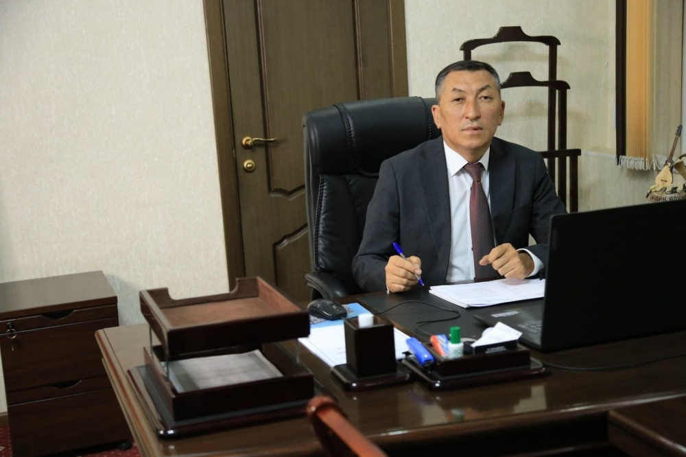 Экс-директор "Кыргызкомура" Жакыпов ответил на обвинение другого экс-директора - Маматова