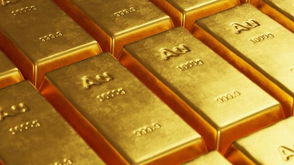 Кыргызстан вновь начал продавать золото за рубеж