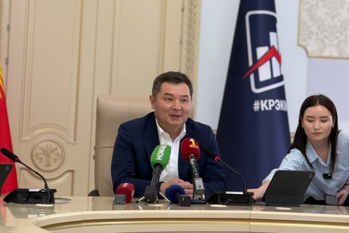 Министр экономики: Важно не допустить резких колебаний цен на ГСМ