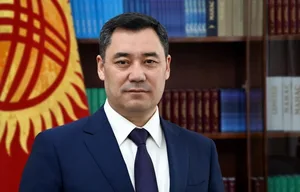 Садыр Жапаров поздравил кыргызстанцев с Международным днем защиты детей