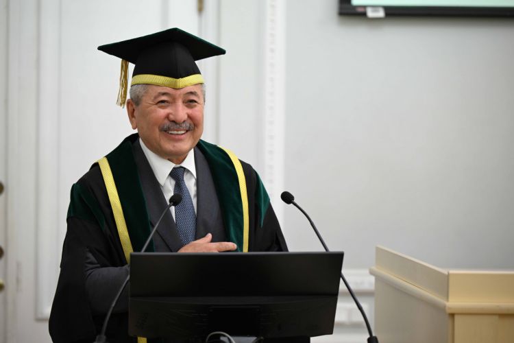 Adylbek Kasymaliev awarded Honorary Doctorate by Russian university