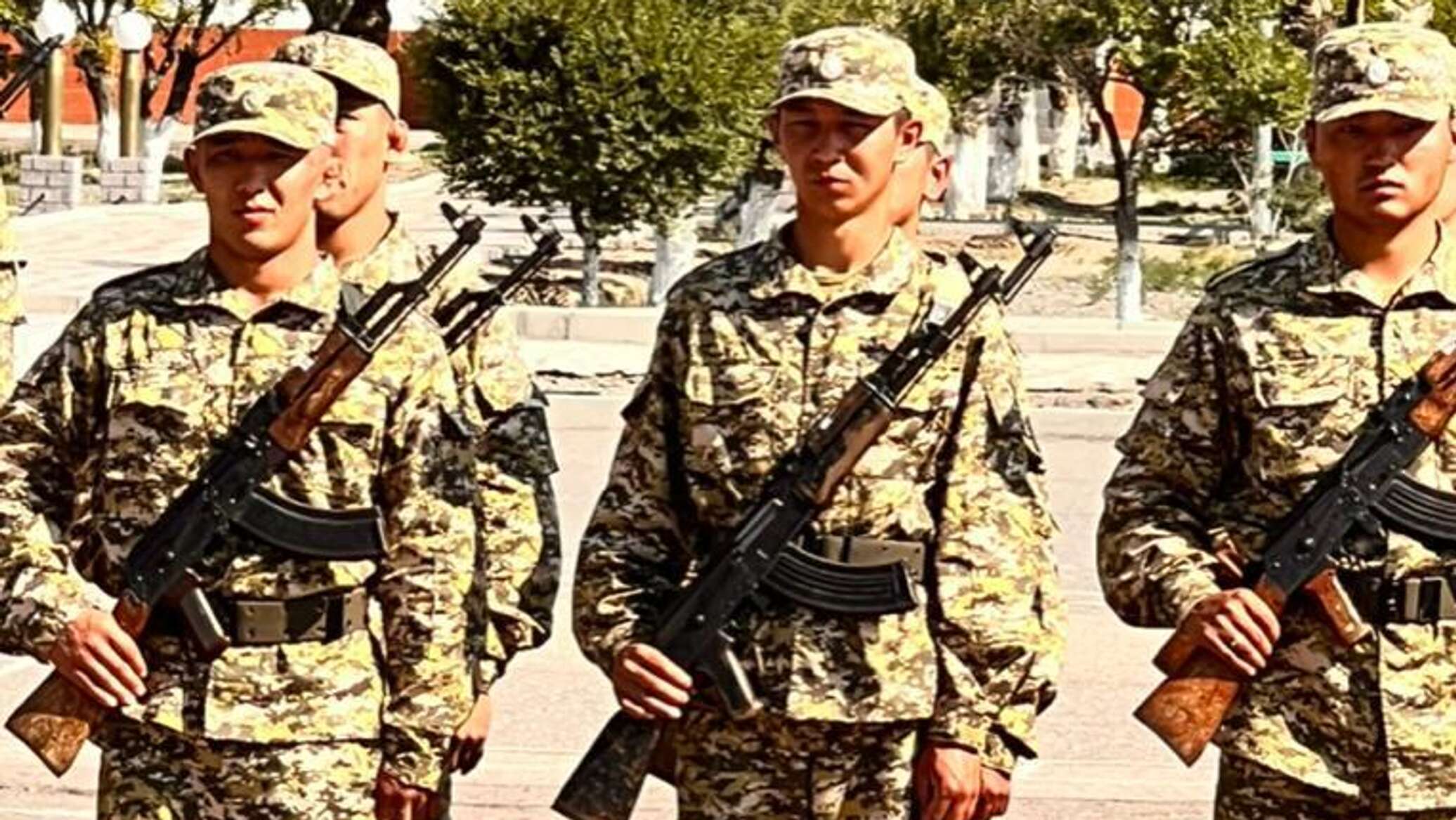 Жоламан Шаршенбеков отслужил месяц в армии и принял присягу