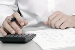 Минэнерго рассматривает возможность повышения зарплат энергетикам по итогам полугодия
