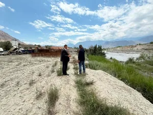 Kyrgyzstan and Tajikistan discuss riverbank reinforcement in border areas