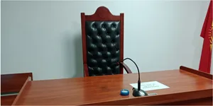 Каждое второе судебное заседание в Кыргызстане начинается с опозданием
