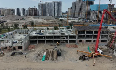 Жители южной части Бишкека не могут спать по ночам из-за строительства школы (видео)